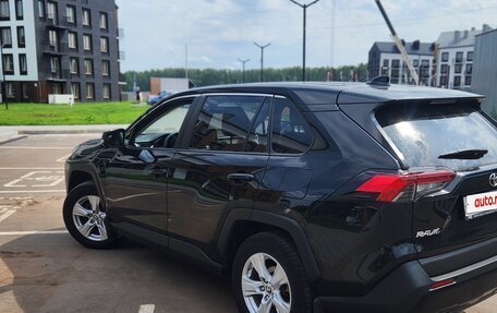 Toyota RAV4, 2019 год, 2 600 000 рублей, 5 фотография