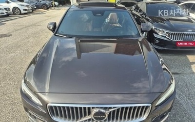 Volvo S90 II рестайлинг, 2022 год, 2 553 000 рублей, 1 фотография
