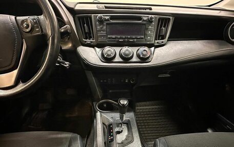 Toyota RAV4, 2016 год, 1 799 000 рублей, 7 фотография