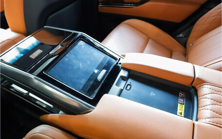 Lexus LX, 2023 год, 24 000 000 рублей, 19 фотография