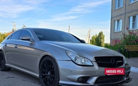 Mercedes-Benz CLS, 2005 год, 1 385 000 рублей, 4 фотография