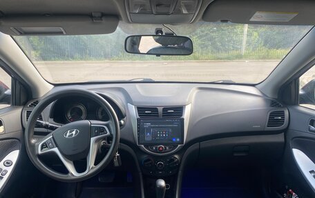 Hyundai Solaris II рестайлинг, 2012 год, 870 000 рублей, 8 фотография