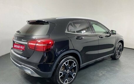 Mercedes-Benz GLA, 2017 год, 2 350 000 рублей, 5 фотография