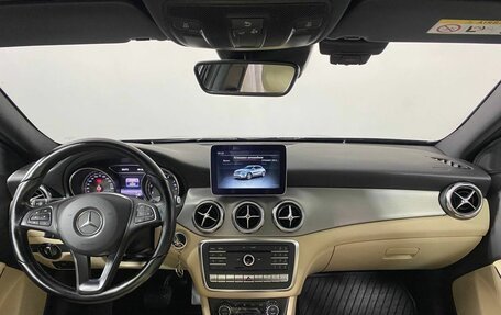 Mercedes-Benz GLA, 2017 год, 2 350 000 рублей, 16 фотография