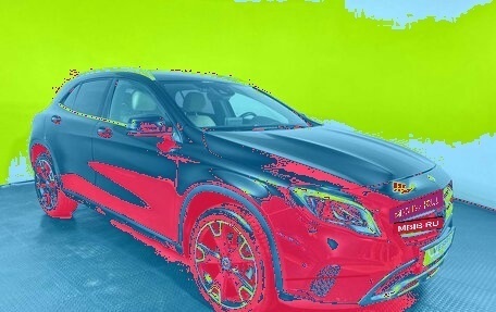 Mercedes-Benz GLA, 2017 год, 2 350 000 рублей, 3 фотография