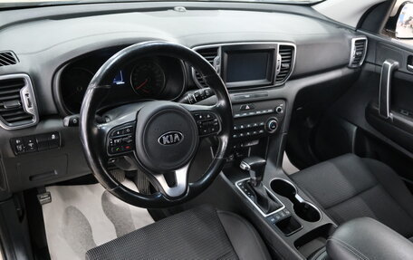 KIA Sportage IV рестайлинг, 2018 год, 2 149 000 рублей, 11 фотография