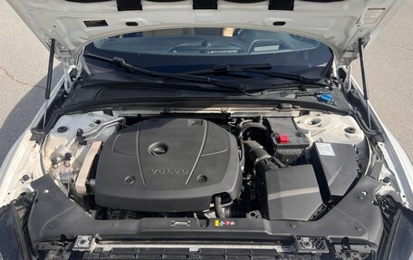 Volvo V60 Cross Country II, 2019 год, 4 300 000 рублей, 11 фотография