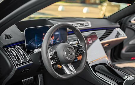 Mercedes-Benz S-Класс AMG, 2024 год, 27 000 000 рублей, 9 фотография