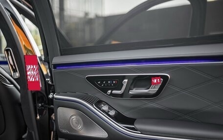 Mercedes-Benz S-Класс AMG, 2024 год, 27 000 000 рублей, 13 фотография