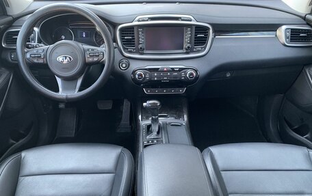 KIA Sorento III Prime рестайлинг, 2017 год, 2 490 000 рублей, 10 фотография