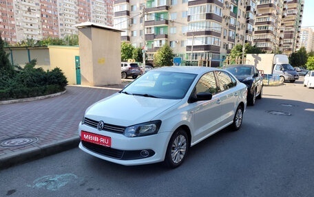 Volkswagen Polo VI (EU Market), 2014 год, 655 000 рублей, 1 фотография