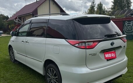 Toyota Estima III рестайлинг -2, 2018 год, 3 100 000 рублей, 4 фотография