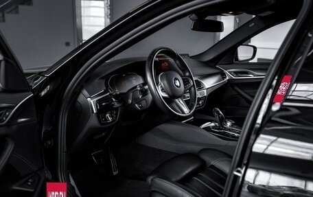 BMW 5 серия, 2021 год, 5 300 000 рублей, 6 фотография