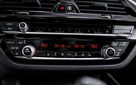 BMW 5 серия, 2021 год, 5 300 000 рублей, 18 фотография