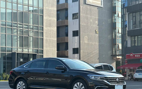 Volkswagen Passat B8 рестайлинг, 2021 год, 1 975 000 рублей, 6 фотография