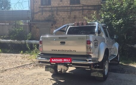 Toyota Hilux VII, 2013 год, 3 100 000 рублей, 4 фотография