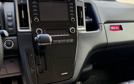 Toyota HiAce H300, 2020 год, 4 999 000 рублей, 9 фотография