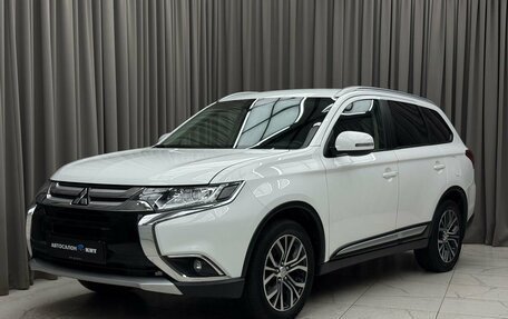 Mitsubishi Outlander III рестайлинг 3, 2016 год, 1 770 000 рублей, 1 фотография