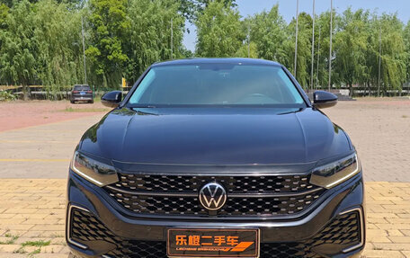 Volkswagen Passat B8 рестайлинг, 2021 год, 2 065 000 рублей, 5 фотография