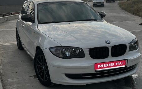 BMW 1 серия, 2011 год, 950 000 рублей, 13 фотография