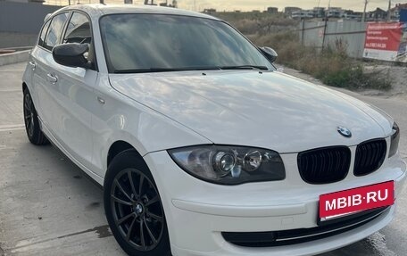 BMW 1 серия, 2011 год, 950 000 рублей, 9 фотография