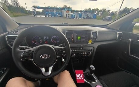 KIA Sportage IV рестайлинг, 2016 год, 1 950 000 рублей, 10 фотография