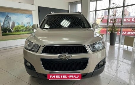 Chevrolet Captiva I, 2012 год, 1 075 000 рублей, 2 фотография