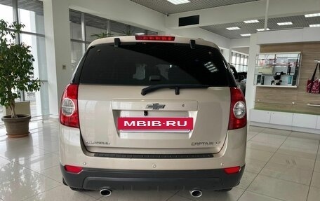 Chevrolet Captiva I, 2012 год, 1 075 000 рублей, 6 фотография