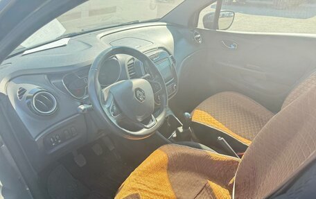 Renault Kaptur I рестайлинг, 2016 год, 1 323 000 рублей, 5 фотография