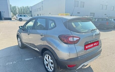 Renault Kaptur I рестайлинг, 2016 год, 1 323 000 рублей, 4 фотография