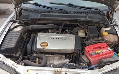 Opel Vectra B рестайлинг, 2001 год, 270 000 рублей, 13 фотография