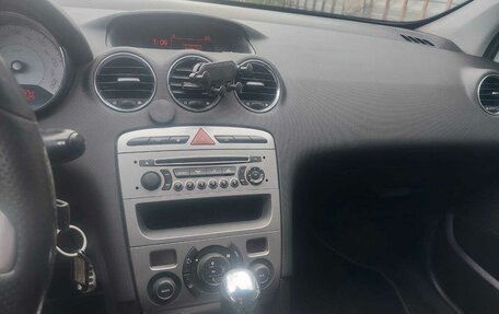 Peugeot 408 I рестайлинг, 2014 год, 550 000 рублей, 8 фотография