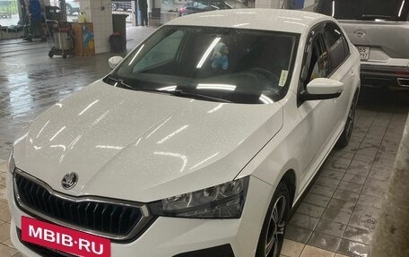 Skoda Rapid II, 2021 год, 1 565 000 рублей, 3 фотография