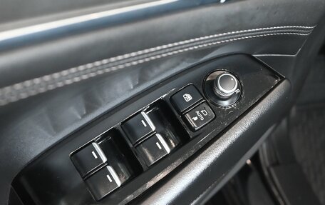 Mazda 6, 2019 год, 2 290 000 рублей, 13 фотография