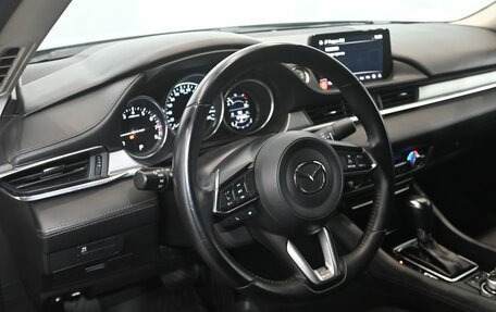 Mazda 6, 2019 год, 2 290 000 рублей, 14 фотография