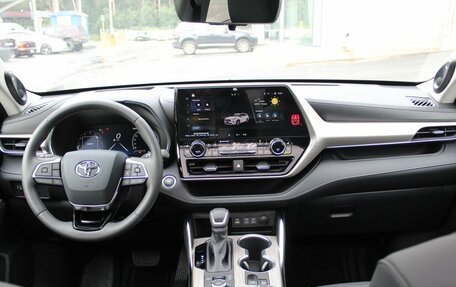 Toyota Highlander, 2025 год, 5 350 000 рублей, 13 фотография