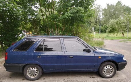 Skoda Felicia I рестайлинг, 1996 год, 250 000 рублей, 2 фотография
