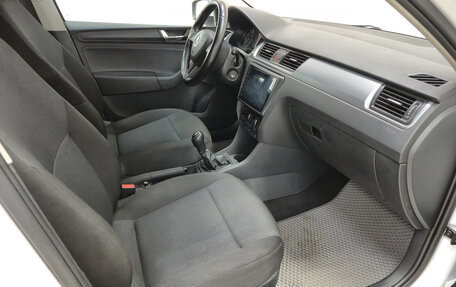 Skoda Rapid I, 2019 год, 1 100 000 рублей, 12 фотография