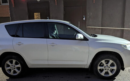 Toyota RAV4, 2010 год, 1 100 000 рублей, 4 фотография