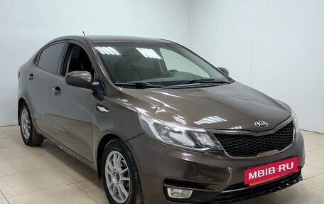 KIA Rio III рестайлинг, 2016 год, 935 000 рублей, 3 фотография