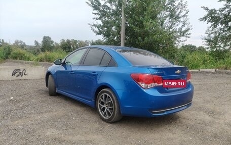 Chevrolet Cruze II, 2011 год, 950 000 рублей, 5 фотография