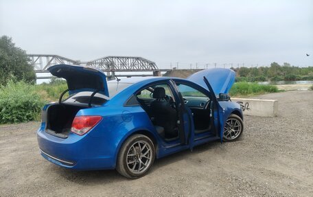 Chevrolet Cruze II, 2011 год, 950 000 рублей, 8 фотография