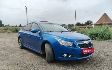Chevrolet Cruze II, 2011 год, 950 000 рублей, 11 фотография