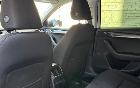 Skoda Octavia, 2018 год, 1 650 000 рублей, 8 фотография