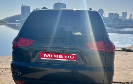Mitsubishi Pajero Sport II рестайлинг, 2012 год, 1 850 000 рублей, 6 фотография