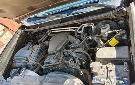 Toyota Land Cruiser Prado 150 рестайлинг 2, 2012 год, 3 200 000 рублей, 24 фотография