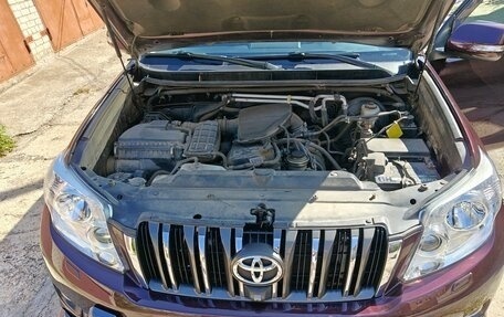 Toyota Land Cruiser Prado 150 рестайлинг 2, 2012 год, 3 200 000 рублей, 23 фотография