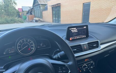 Mazda 3, 2017 год, 1 580 000 рублей, 11 фотография