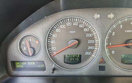 Volvo V70 III рестайлинг, 2005 год, 520 000 рублей, 7 фотография