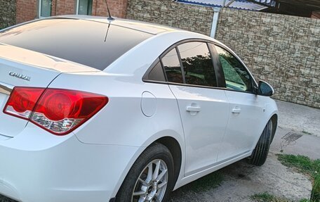 Chevrolet Cruze II, 2011 год, 1 000 000 рублей, 4 фотография